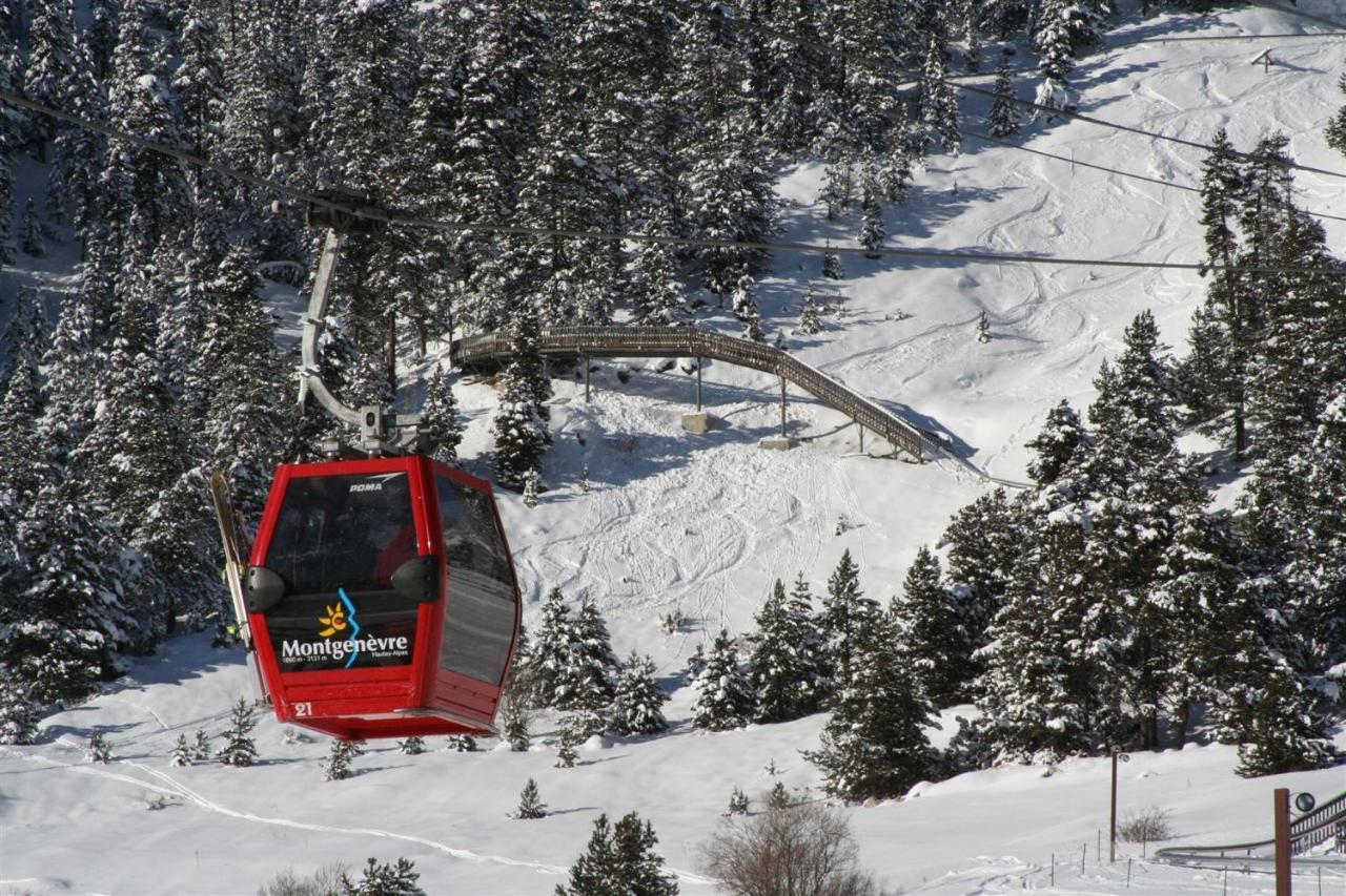 Le Chaberton, Renove En 2021, Pied Des Pistes Et Spa Montgenevre Luaran gambar